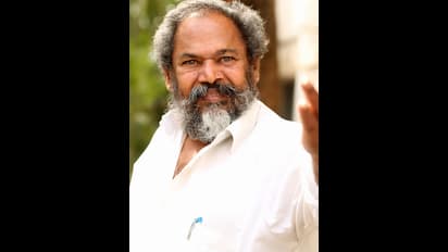 ఆర్.నారాయణమూర్తికి జగన్ ఝలక్ ఇచ్చారా?! అసలేం జరిగింది