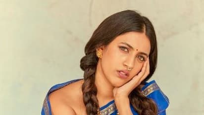 ಬ್ಲೌಸ್ ಹಾಕದೇ ಮೈಸೂರ್ ಸಿಲ್ಕ್‌ ಸೀರೆ ಧರಿಸಿದ ನಟಿ ನಿಹಾರಿಕಾ; ನೆಟ್ಟಿಗರಿಂದ ಹಿಗ್ಗಾಮುಗ್ಗಾ ಬೈಗುಳ