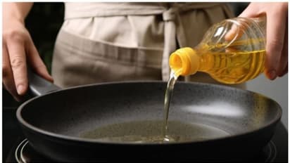 പാചകം ചെയ്യാൻ ഏത് എണ്ണയാണ് നല്ലത് ?