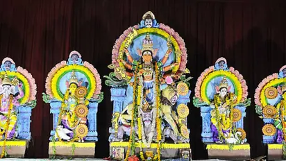 Durga Puja 2023: Here's what the festivals first day indicates