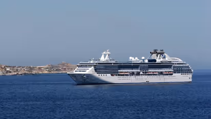 Good news for Kerala expats! Centre assures cooperation for passenger ship service amid soaring flight charges