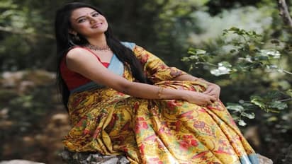 ಕನ್ನಡತಿ ರಂಜನಿ ರಾಘವನ್ ದೇಸಿ ಲುಕ್’ಗೆ ಕನ್ನಡಿಗರು ಫಿದಾ... ಬೇಗನೆ ದೃಷ್ಟಿ ತೆಗೆಸಿ ಅಂದ್ರು