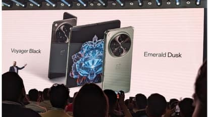 ആദ്യ ഫോള്ഡബ്ള് ഫോണ് ഇന്ത്യയില് പുറത്തിറക്കി വണ് പ്ലസ്; വിലയും വിശദ വിവരങ്ങളും