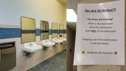 ബാത്ത്‍റൂമിൽ ക്യാമറയുണ്ട്, സൂക്ഷിക്കുക, വൈറലായി പോസ്റ്റ്!!!