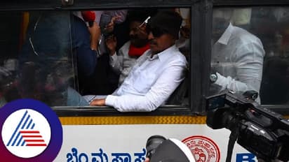 ಶಕ್ತಿ, ಗೃಹಲಕ್ಷ್ಮೀ ಯೋಜನೆ ಪುರುಷರಿಗೂ ವಿಸ್ತರಿಸುವಂತೆ ವಾಟಾಳ್ ಪ್ರತಿಭಟನೆ