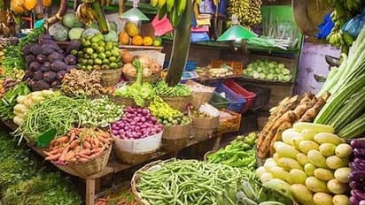 உச்சத்தில் நீடிக்கும் தக்காளி, இஞ்சி, பூண்டு விலை.!! காய்கறி சந்தையில் ஒரு கிலோ வெங்காயம் விலை என்ன தெரியுமா.?