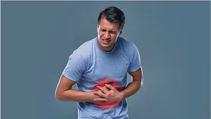 Health Tips: അസിഡിറ്റിയെ തടയാന് ഡയറ്റില് ഉള്പ്പെടുത്താം ഈ ഭക്ഷണങ്ങള്...