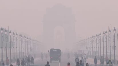 'ശ്വാസം മുട്ടി' രാജ്യ തലസ്ഥാനം!, വായു മലിനീകരണം രൂക്ഷമായി തുടരുന്നു, കടുത്ത നിയന്ത്രണങ്ങള് അറിയാം