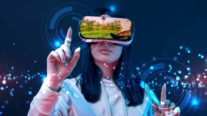 'ആഗോള ടെക്ക് കമ്പനികള് കേരളത്തിലെ ഗ്രാമങ്ങളിലേക്ക്'; കാരണം ഇക്കാര്യം