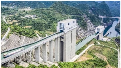 500 ടണ് ഭാരമുള്ള കപ്പലുകളെ 653 അടി ഉയരത്തിലേക്ക് ഉയര്ത്തുന്ന ലോകത്തിലെ ഏറ്റവും വലിയ കപ്പല് ലിഫ്റ്റ് !