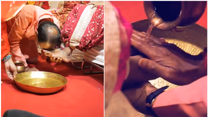 പെൺകുട്ടികളുടെ കാലുകൾ കഴുകി നമസ്കരിച്ചു; മുഖ്യമന്ത്രിയുടെ വീട്ടിൽ 'കന്യാപൂജ', പങ്കെടുത്ത് ബിജെപി നേതാക്കൾ