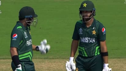 PAK vs AFG: ஷபீக், பாபர் அசாம் அரைசதம்: கடைசில வந்த இப்திகார் அதிரடி ஆட்டம் – பாகிஸ்தான் 282 ரன்கள் குவிப்பு!