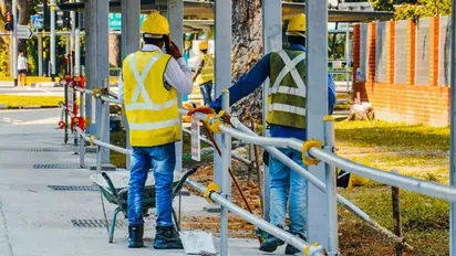 தொழிலாளர்களுக்கு போதிய ஓய்வு தரவேண்டும்.. இது வெளிநாட்டு ஊழியர்களுக்கும் பொருந்தும் - சிங்கப்பூர் MOM அதிரடி!