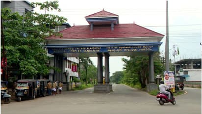 അത്യാധുനിക യന്ത്രങ്ങൾ പണി നിർത്തി, ദുരിതങ്ങളുടെ നടുവില് ആലപ്പുഴ മെഡിക്കല് കോളേജും രോഗികളും