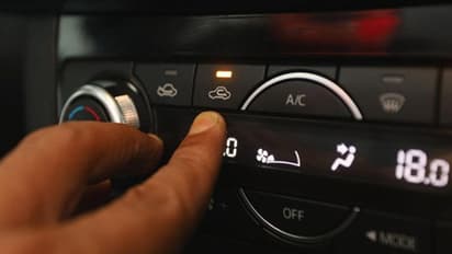 கார்ல லாங் ட்ரைவ் போறீங்களா? இந்த பட்டனை மட்டும் யூஸ் பண்ணாதீங்க!