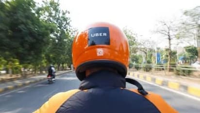 பெங்களூருவில் பைக் டாக்சி ஓட்டும் முன்னாள் கூகுள் ஊழியர்! காரணம் என்ன? வைரலாகும் வீடியோ!