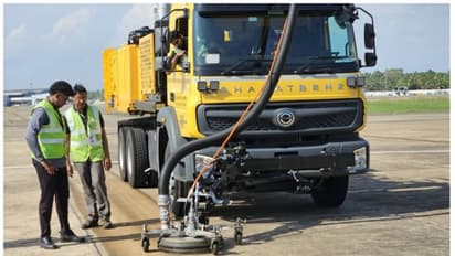 റണ്വേയുടെ സുരക്ഷ ഉറപ്പാക്കാന് തിരുവനന്തപുരം വിമാനത്താവളത്തില് ഇനി ആധുനിക റബ്ബർ റിമൂവൽ മെഷീൻ