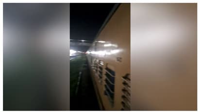 ട്രെയിൻ പാളം മാറിക്കയറിയ സംഭവം;സ്റ്റേഷൻ മാസ്റ്റർക്ക് പറ്റിയ പിഴവ്, സാങ്കേതിക,സുരക്ഷാ പിഴവുകൾ ഇല്ലെന്ന് റെയിൽവേ