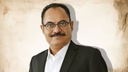 ரூ.10,000 முதலீடு முதல் ரூ.4,000 கோடி வருமானம் வரை.. நிராகரிப்பு, தோல்வி, வறுமையை கடந்து சாதித்த நபர்..!