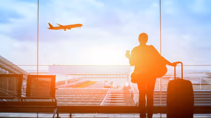 இந்திய பாஸ்போர்ட் இருக்கா?.. அப்போ 1000 டாலர் கட்டணம் கட்டியே ஆகணும் - பயணிகளுக்கு புது ரூல்ஸ் போட்ட நாடு!