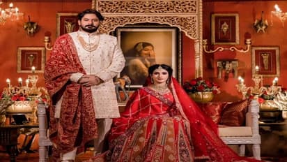 ವಿವಾಹ ವಾರ್ಷಿಕೋತ್ಸವದಂದು ರಾಯಲ್ ಲುಕ್‌ನಲ್ಲಿ ಮಿಂಚಿದ ರಾಗಿಣಿ-ಪ್ರಜ್ವಲ್ ಜೋಡಿ