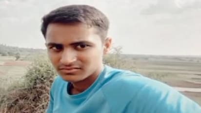 ಬೆಳಗಾವಿ: ಕರ್ನಾಟಕ ರಾಜ್ಯೋತ್ಸವದ ಧ್ವಜಸ್ತಂಭ ನೆಡುವ ವೇಳೆ ವಿದ್ಯುತ್ ಪ್ರವಹಿಸಿ ಯುವಕ ಸಾವು