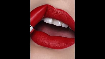 ಈ ಬಣ್ಣದಲ್ಲಿ ಅಡಗಿದೆ ಸಂತೋಷ ಮತ್ತು ಸಮೃದ್ದಿ ರಹಸ್ಯ..ಯಾವಾಗ ಎಲ್ಲಿ ಹೇಗೆ ಬಳಸಬೇಕು ಗೊತ್ತಾ..?