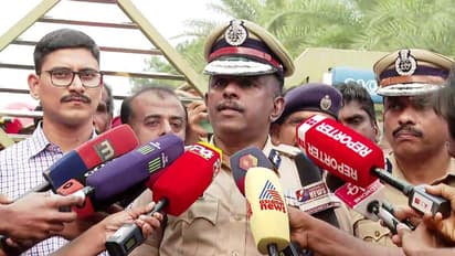 കളമശ്ശേരി സ്ഫോടനം; 'അന്വേഷണം പ്രാഥമിക ഘട്ടത്തില്, കീഴടങ്ങിയാളെ വിശദമായി ചോദ്യം ചെയ്യുന്നു' -എഡിജിപി