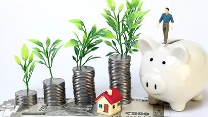 World Savings Day: How to celebrate and tips to save money