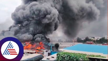 ಬೆಂಗಳೂರಿನಲ್ಲಿ ಮತ್ತೊಂದು ಅಗ್ನಿ ಅವಘಡ; 50 ಕ್ಕೂ ಅಧಿಕ ಬಸ್ಗಳು ಸುಟ್ಟು ಭಸ್ಮ!