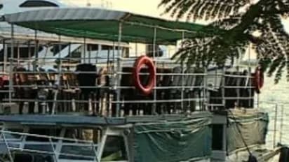 മൂന്നാറിലെ ബോട്ടുകളില് പരിശോധന; സുരക്ഷാ മാനദണ്ഡം പാലിക്കാതെ സഞ്ചാരികളെ കയറ്റിയതിന് പിഴ ചുമത്തി