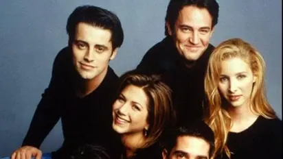 Jennifer Aniston, Courteney Cox and other FRIENDS cast issue joint statement on Mathew Perry death; Read