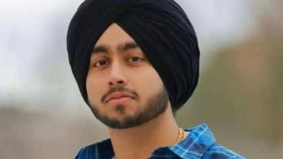 Fact Check: ఇందిరా గాంధీ హత్యను కీర్తించే హూడీ.. సింగర్ శుభ్నీత్ సింగ్ నిజంగానే ప్రమోట్ చేశాడా?