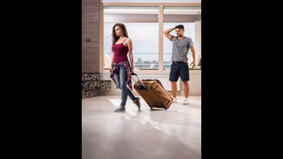 உங்கள் துணை உணர்ச்சி ரீதியாக முதிர்ச்சியடையாதவரா? இந்த அறிகுறிகள் இருக்கான்னு பாருங்க..