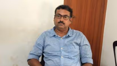 '1000 രൂപ കൈക്കൂലി': വില്ലേജ് ഓഫീസർക്ക് 2 റിസോർട്ട്, ഒരു ഫ്ലാറ്റും, 35 പാസ് ബുക്കും; ഞെട്ടി വിജിലൻസ്, അന്വേഷണം