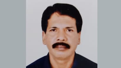 കുടുംബവീട്ടിലേക്കുള്ള യാത്രക്കിടെ സ്കൂട്ടർ പച്ചക്കറി വണ്ടിയിലിടിച്ച് അപകടം; എടത്വയിൽ തലവടി സ്വദേശി മരിച്ചു