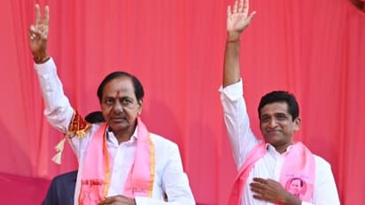 కోరుట్లలో కారు జోరు.. బీఆర్ఎస్ పార్టీకి జనం జేజేలు..