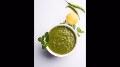 5 நிமிடத்தில் இட்லி தோசைக்கு டேஸ்டான புதினா சட்னி.. இப்படி அரைச்சு பாருங்க.. வெறுமனே சாப்பிடுவீங்க!