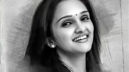 ജയ് ഗണേഷില് ജോമോളും, തിരിച്ചു വരവ് ഉണ്ണി മുകുന്ദന്റെ വക്കീലായി