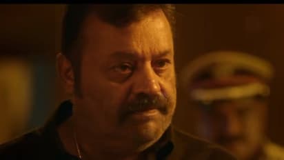 'ഐ ആം എ ബ്ലഡി കോപ്'; തിയറ്ററുകളിൽ കസറുന്ന 'ഗരുഡൻ', സർപ്രൈസ് ഒരുക്കി സുരേഷ് ഗോപി