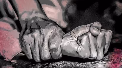  ಉಪ್ಪಿನಕಾಯಿ ಕೇಳುವ ನೆಪದಲ್ಲಿ ವಿಧವೆ ಗಲ್ಲ ಕಚ್ಚಿ ರೇಪ್‌ ಮಾಡಲು ಯತ್ನಿಸಿದ ಕಾಮುಕ!