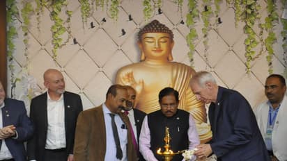 ಗ್ರಾಮೀಣ ವಿದ್ಯಾರ್ಥಿಗಳಿಗೆ ವಿದೇಶದಲ್ಲಿ ಉನ್ನತ ಶಿಕ್ಷಣಕ್ಕೆ ಒತ್ತು