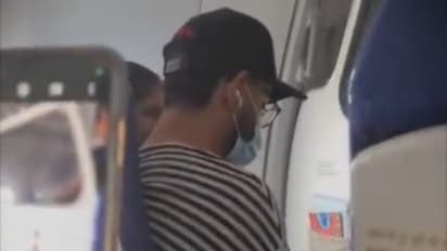 ಪತಿ ಹುರಿದುಂಬಿಸಲು ಬೆಂಗಳೂರಿಗೆ ಬಂದ ಅನುಷ್ಕಾ, ಟಿ ಶರ್ಟ್‌ನಲ್ಲಿ ಬೇಬಿ ಬಂಪ್ ಮರೆಮಾಚಿದ ಕೊಹ್ಲಿ ಪತ್ನಿ!