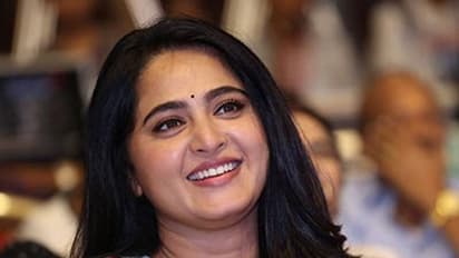  షాకింగ్.. నెగిటివ్ షేడ్స్ పాత్రలో  అనుష్క.. భయపెట్టబోతోందా?