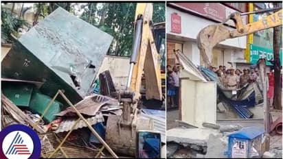 ಜಯನಗರ ಶಾಪಿಂಗ್ ಕಾಂಪ್ಲೆಕ್ಸ್ ಫುಟ್ಪಾತ್ ಒತ್ತುವರಿ ವ್ಯಾಪಾರಿಗಳನ್ನು ತೆರವುಗೊಳಿಸಿದ ಬಿಬಿಎಂಪಿ!