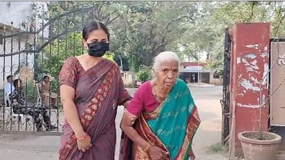 telangana assembly election 2023 : జగిత్యాలలో నామినేషన్ దాఖలు చేసిన 82 ఏళ్ల వృద్ధురాలు..