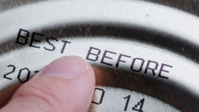 ഒന്നും രണ്ടുമല്ല, 1.4 ടൺ ഭക്ഷ്യോൽപ്പന്നത്തിന്റെ കാലാവധി തിരുത്തി, അടക്കേണ്ട പിഴയും ചെറുതല്ല, 10 ലക്ഷം റിയാൽ