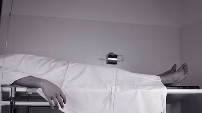 'ഇനി ഞാൻ വരില്ല, യുക്രൈനിലെ കാമുകിക്കൊപ്പമാണ്'; ഭർത്താവിന്റെ സന്ദേശത്തിന് പിന്നാലെ ഭാര്യ ജീവനൊടുക്കി