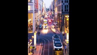 ಕಾರಲ್ಲಿ ಹೋಗೋವಾಗ ಅರ್ಧದಾರೀಲಿ ಪೆಟ್ರೋಲ್ ಖಾಲಿಯಾದ್ರೆ ಈ ದೇಶದಲ್ಲಿ ಜೈಲು ಶಿಕ್ಷೆ!