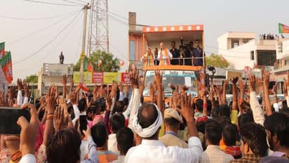 വൻ അപകടത്തിൽപെട്ട് തെരഞ്ഞെടുപ്പ് പ്രചാരണവാഹനം! അമിത് ഷാ രക്ഷപ്പെട്ടത് തലനാരിഴയ്ക്ക്; വാഹനം വൈദ്യുതിലൈനിൽ തട്ടി